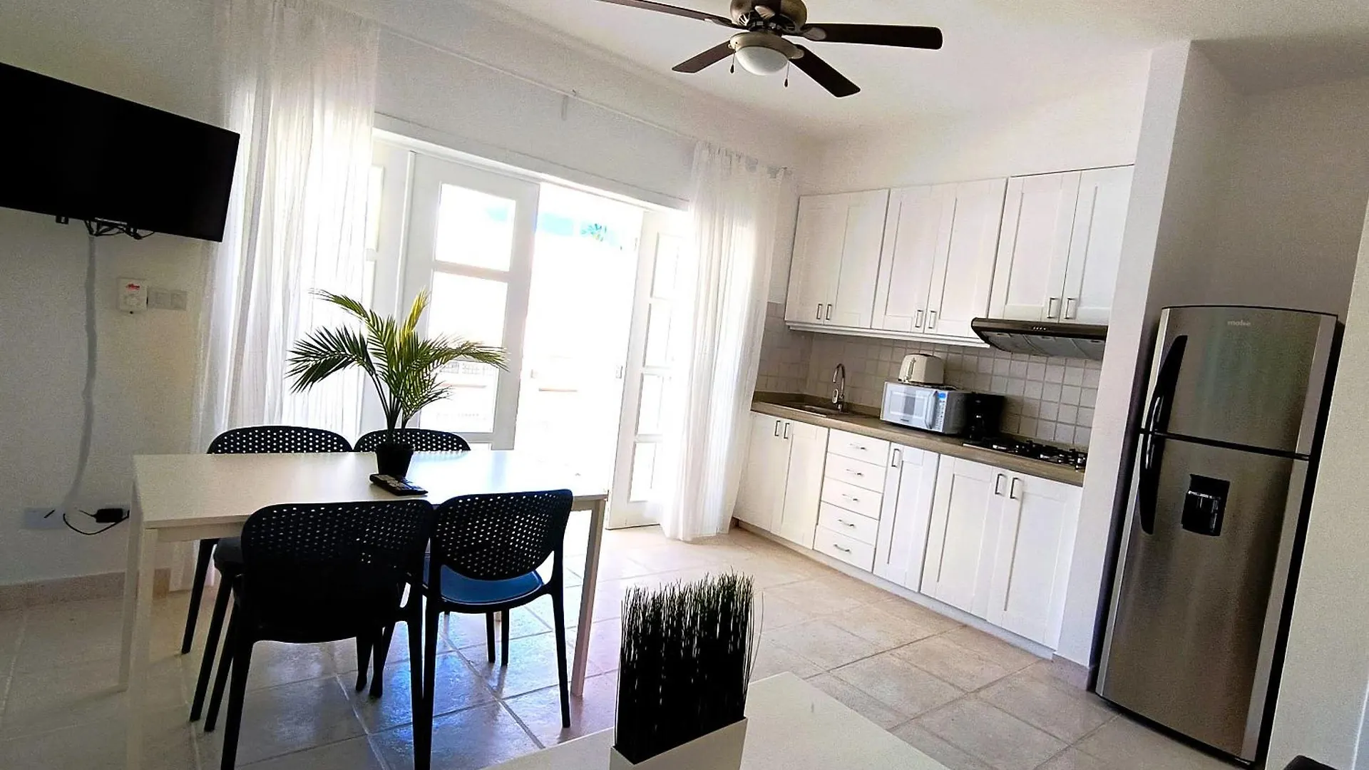 Flor Del Mar Condo Punta Cana Beachfront شقة فندقية