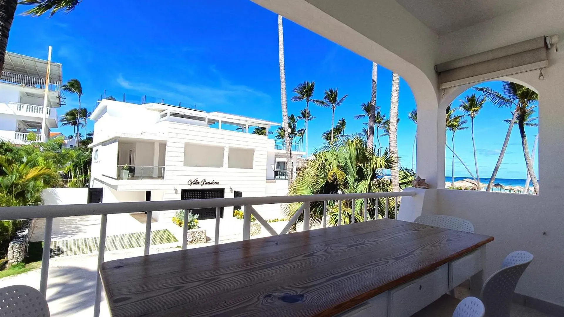 شقة فندقية Flor Del Mar Condo Punta Cana Beachfront