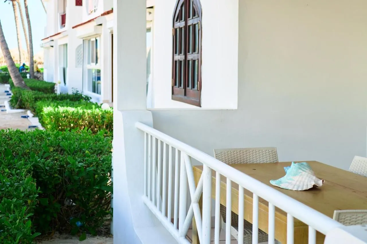 شقة فندقية Flor Del Mar Condo Punta Cana Beachfront